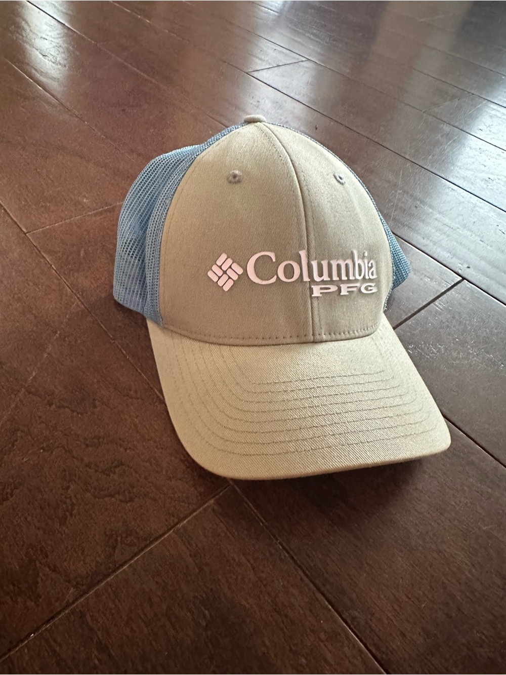 Columbia Two-Tone Mesh Trucker Hat in Tan and Light Blue